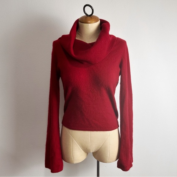 Hugo Buscati Cashmere Red Turtleneck Sweater Small - Picture 1 of 5